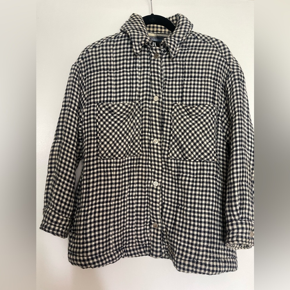 Houndstooth Quilted Shirt Jacket - Picture 6 of 9